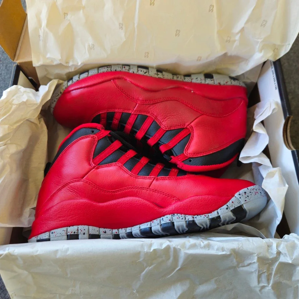 New! Air‎ Jordan 10 Retro 'Bulls Over Broadway' Gym Red Blk 705178-601 Mens Sz 8
